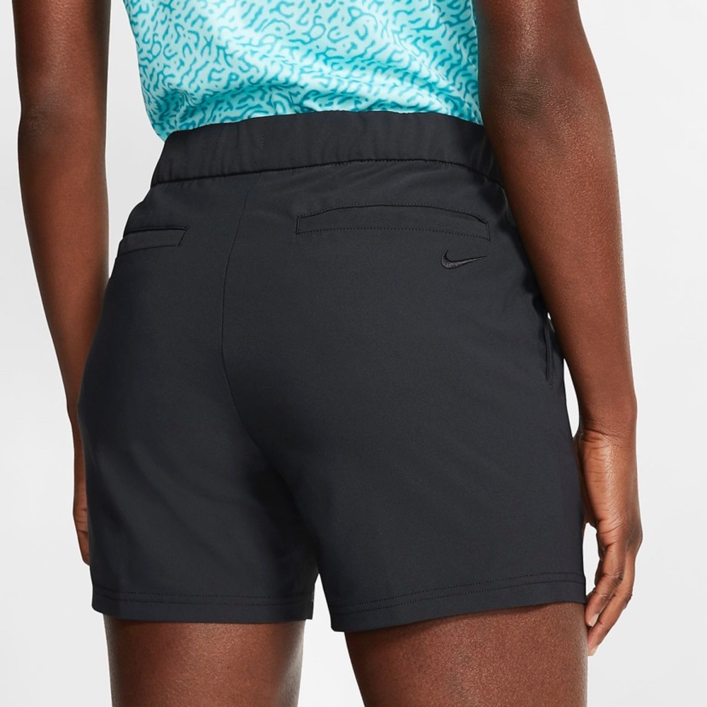 NWT Nike Flex Victory Women’s 5” Golf Shorts Large